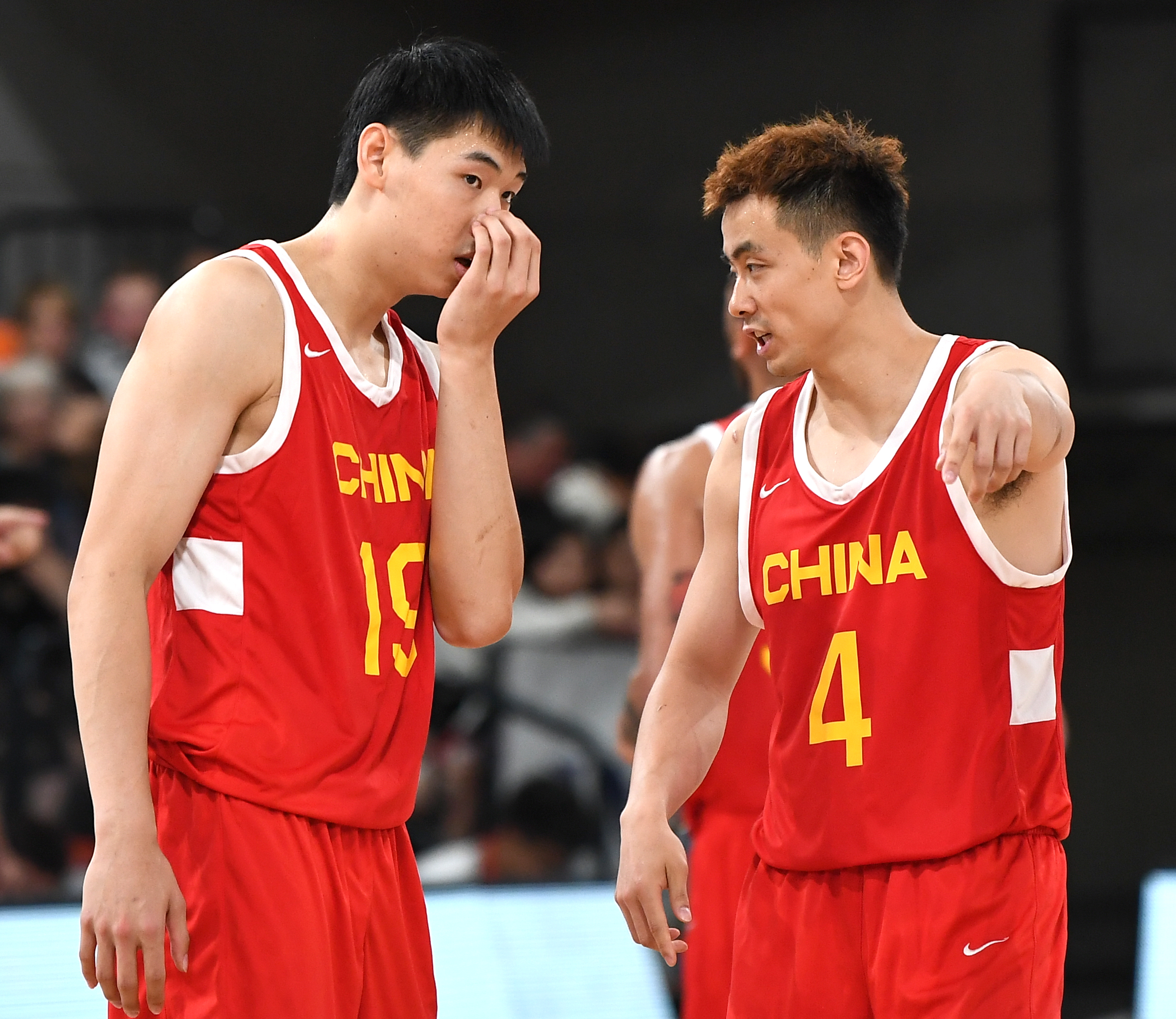 郑州男篮险胜逆境，豪取胜利的简单介绍