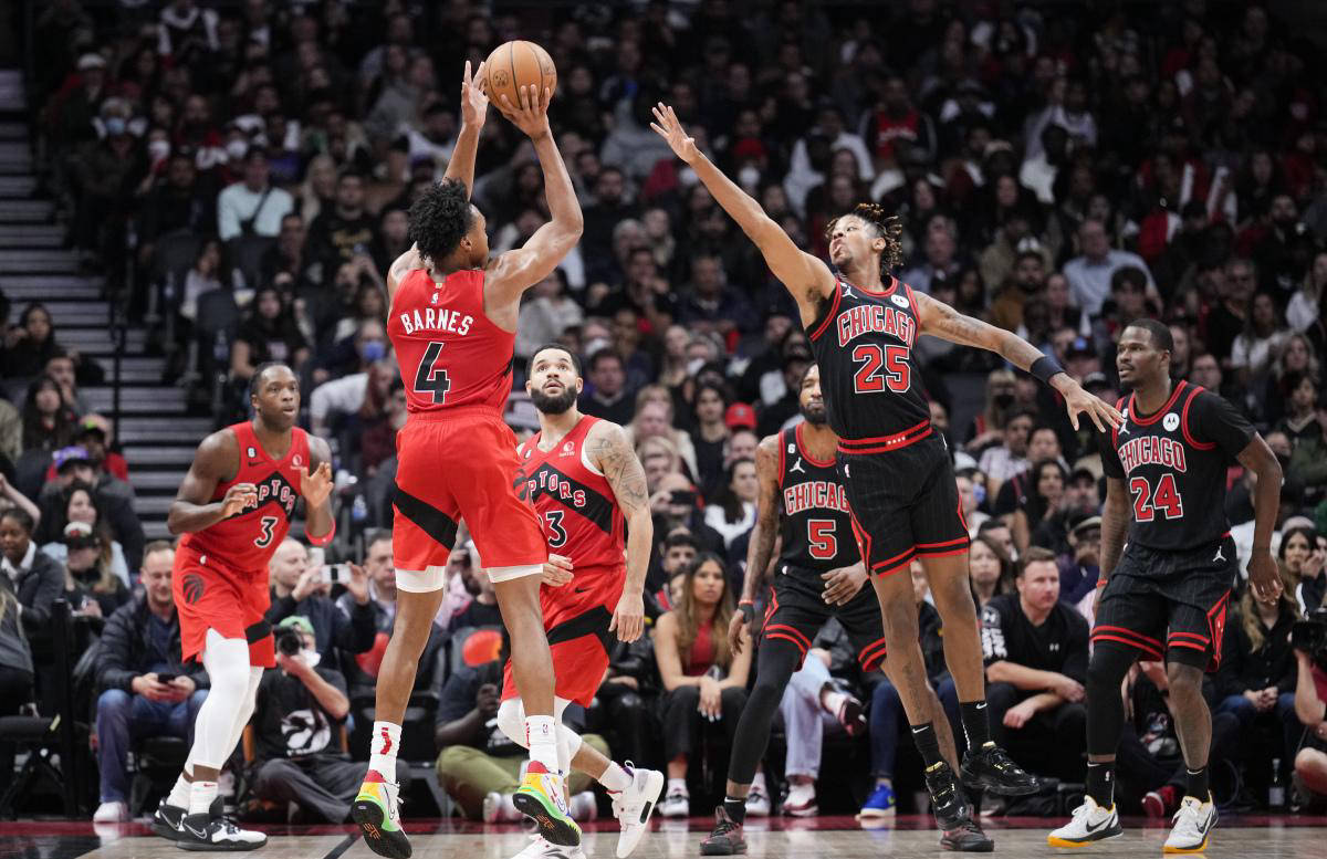 猛龙主场击败凯尔特人取得四连胜 猛龙主场击败凯尔特人取得四连胜